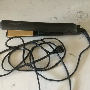 Farouk system CHI Model GF1001 ceramic straightener hairstyling flat iron 1”